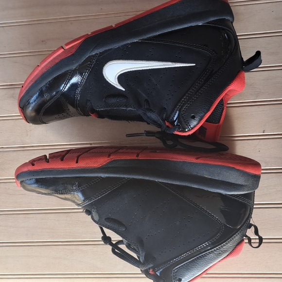 Nike Youth Size 5 Team Hustle High-top Basketball Boy Lace Up Sneakers - Picture 7 of 12